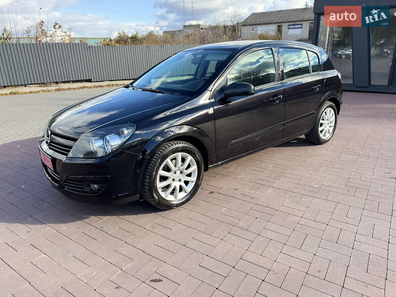 Хэтчбек Opel Astra 2005 в Ровно фото 2 Хэтчбек Opel Astra 2005 в Ровно