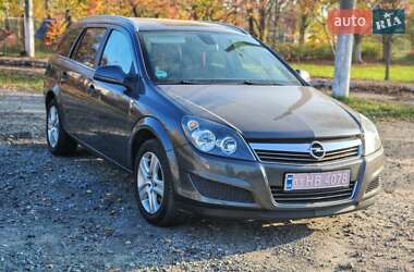 Универсал Opel Astra 2010 в Харькове