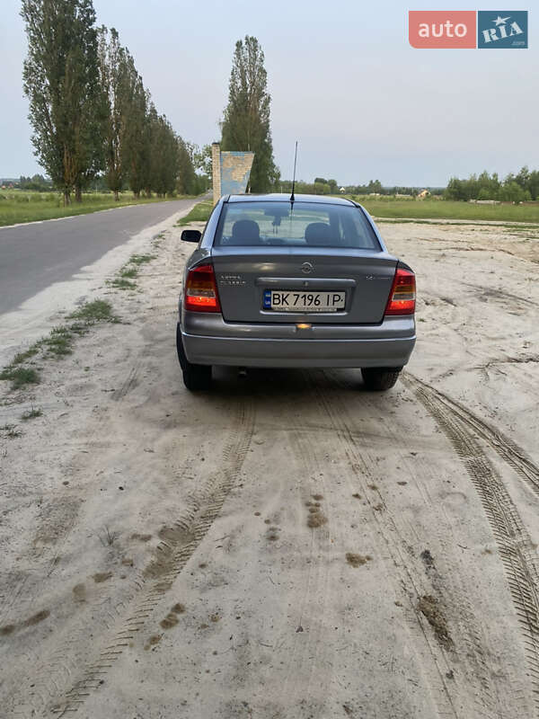 Седан Opel Astra 2006 в Рафалівці фото 8 Седан Opel Astra 2006 в Рафалівці