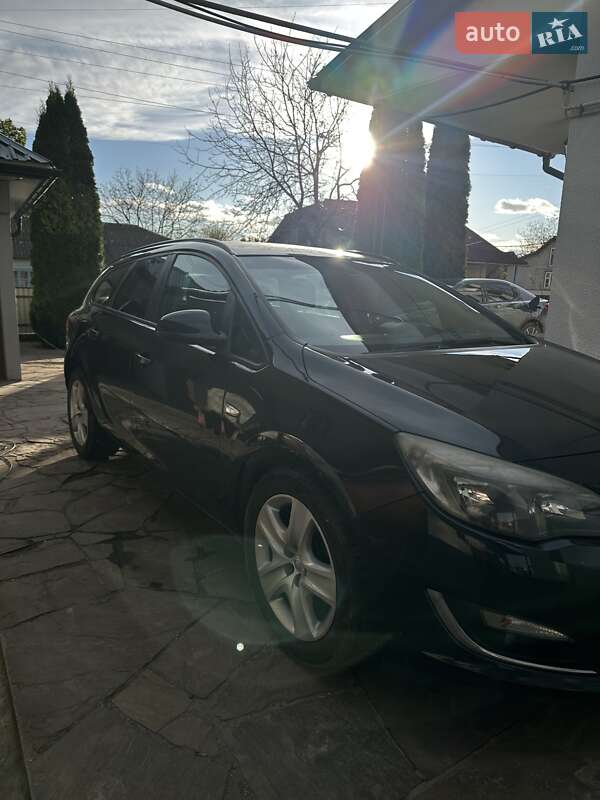 Универсал Opel Astra 2012 в Черновцах фото 4 Универсал Opel Astra 2012 в Черновцах