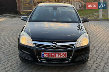 Универсал Opel Astra 2008 в 