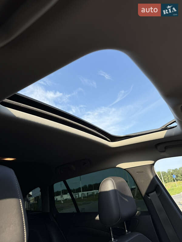 Універсал Opel Astra 2016 в Луцьку