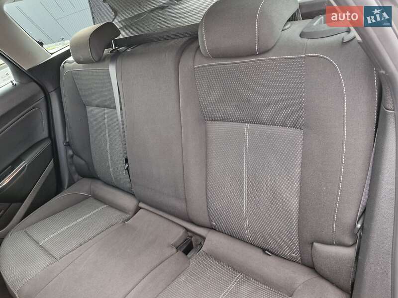 Универсал Opel Astra 2010 в Самборе фото 33 Универсал Opel Astra 2010 в Самборе