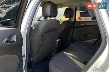 Універсал Opel Astra 2015 в  фото 13 Універсал Opel Astra 2015 в