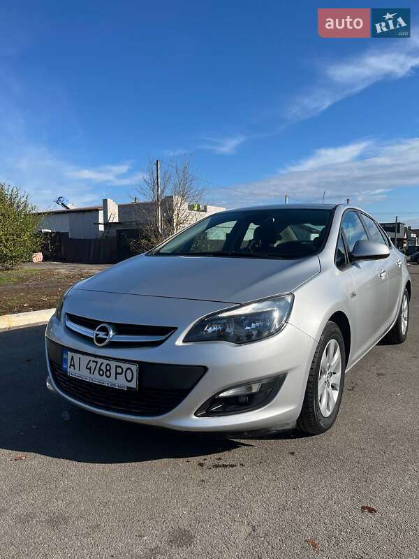 Седан Opel Astra 2016 в Буче фото 2 Седан Opel Astra 2016 в Буче