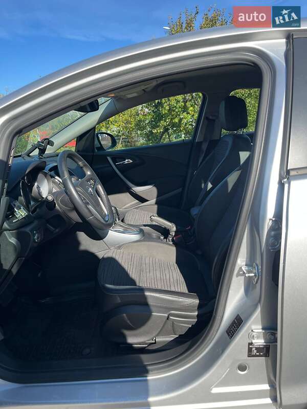 Седан Opel Astra 2016 в Буче фото 8 Седан Opel Astra 2016 в Буче