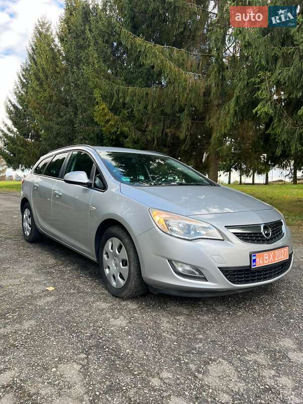 Универсал Opel Astra 2011 в Стрые фото 5 Универсал Opel Astra 2011 в Стрые