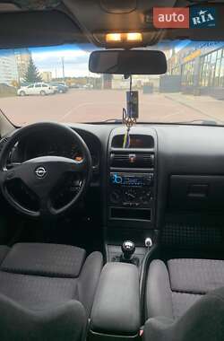 Універсал Opel Astra 2001 в 