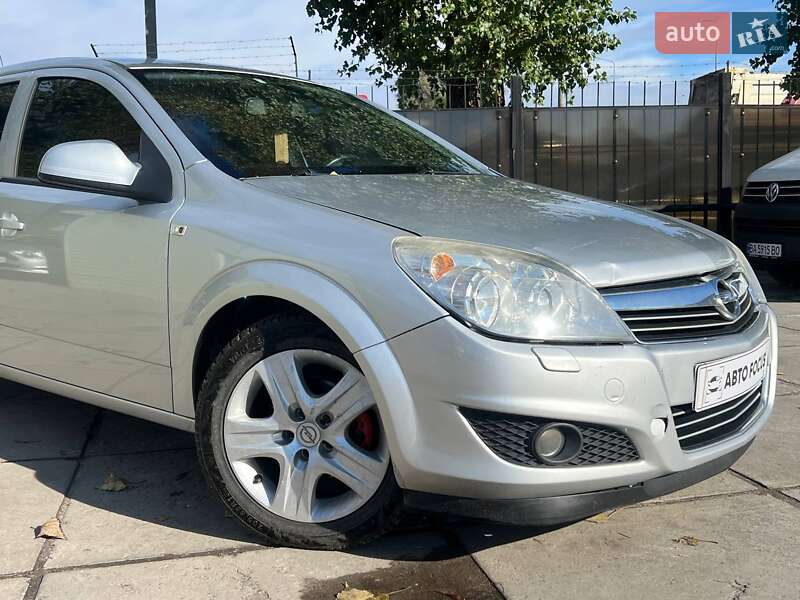 Универсал Opel Astra 2010 в Киеве фото 4 Универсал Opel Astra 2010 в Киеве