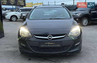 Универсал Opel Astra 2014 в 