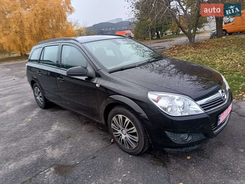 Универсал Opel Astra 2007 в Черкассах
