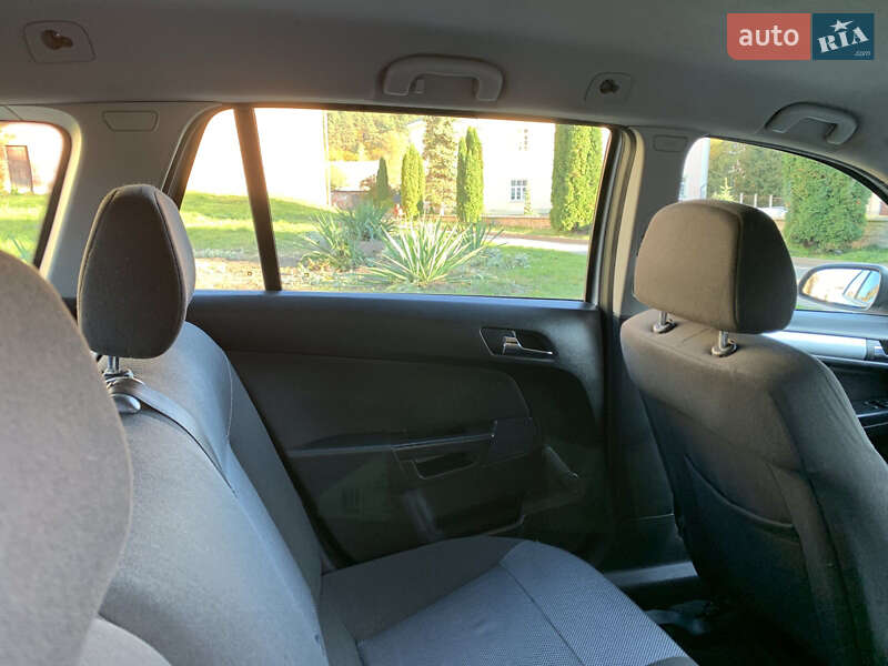 Універсал Opel Astra 2009 в Хмельницькому фото 25 Універсал Opel Astra 2009 в Хмельницькому