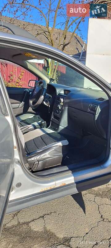 Универсал Opel Astra 2002 в Хмельницком