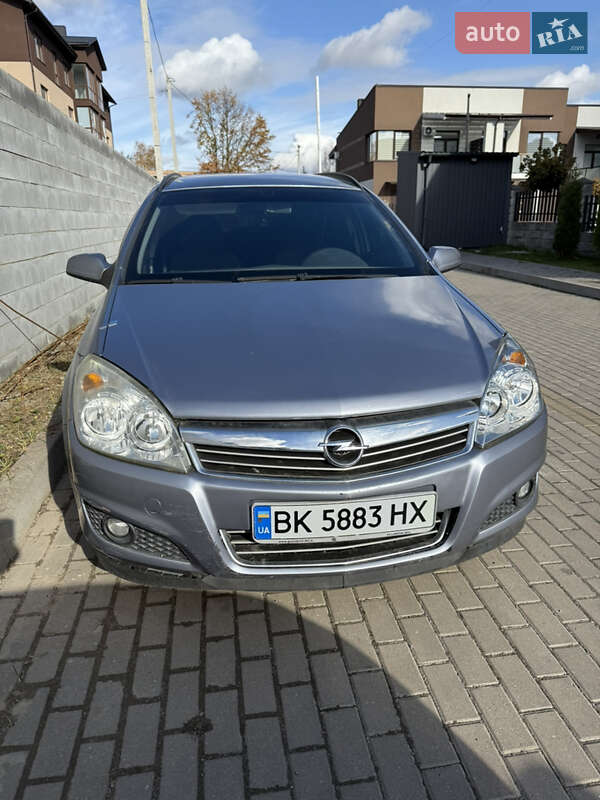 Opel Astra 2009 Opel Astra 2009