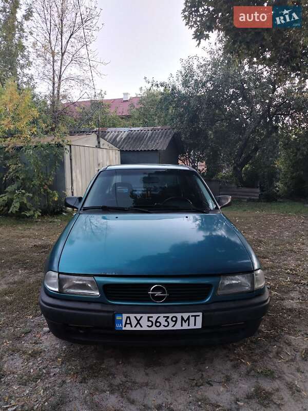 Седан Opel Astra 1993 в Харкові
