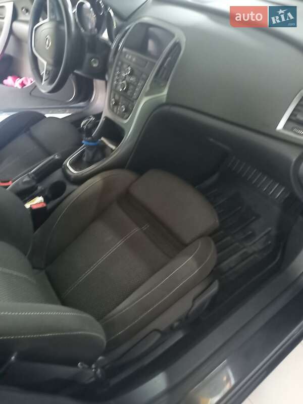 Универсал Opel Astra 2013 в Василькове фото 19 Универсал Opel Astra 2013 в Василькове