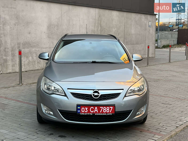 Універсал Opel Astra 2011 в Києві фото 2 Універсал Opel Astra 2011 в Києві