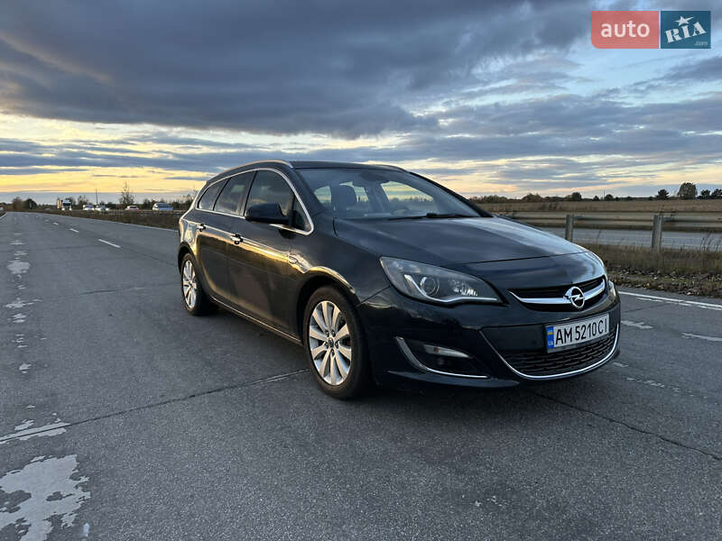 Универсал Opel Astra 2013 в Житомире фото 10 Универсал Opel Astra 2013 в Житомире
