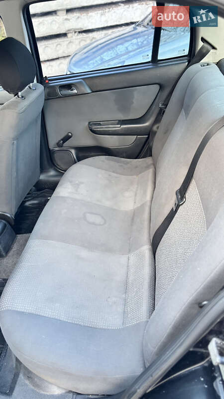 Седан Opel Astra 2007 в Умани фото 10 Седан Opel Astra 2007 в Умани
