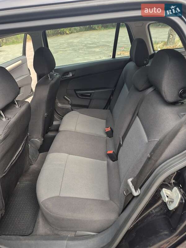Універсал Opel Astra 2008 в Черкасах фото 12 Універсал Opel Astra 2008 в Черкасах
