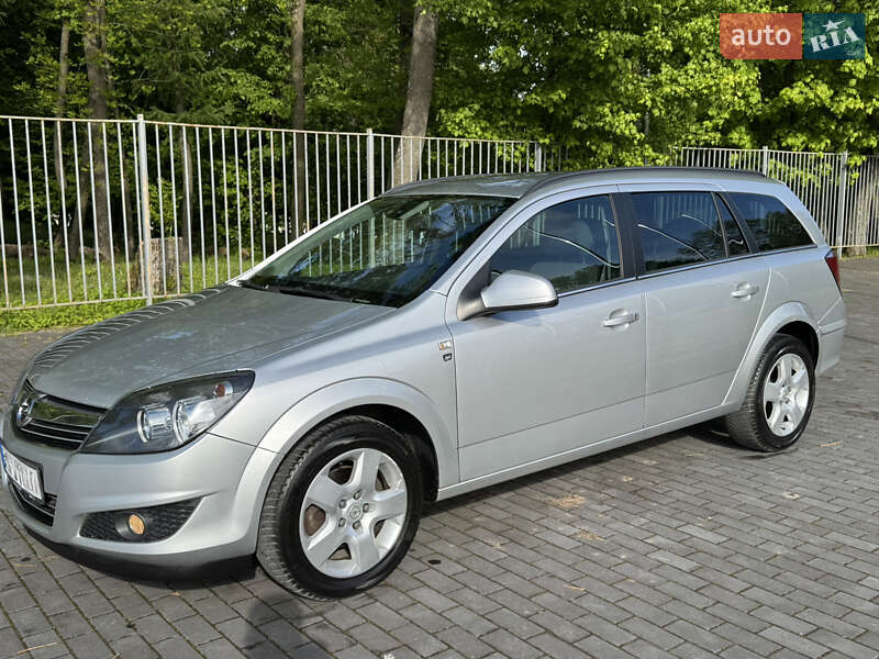 Универсал Opel Astra 2010 в Вишневце фото 20 Универсал Opel Astra 2010 в Вишневце