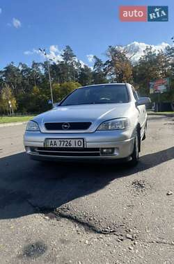 Седан Opel Astra 2003 в Киеве