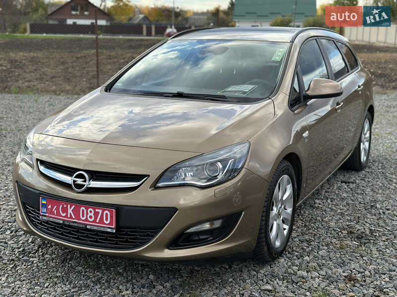 Opel Astra 2013 Opel Astra 2013