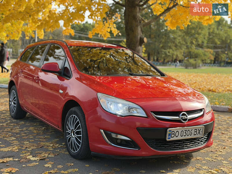 Универсал Opel Astra 2013 в Ровно фото 18 Универсал Opel Astra 2013 в Ровно