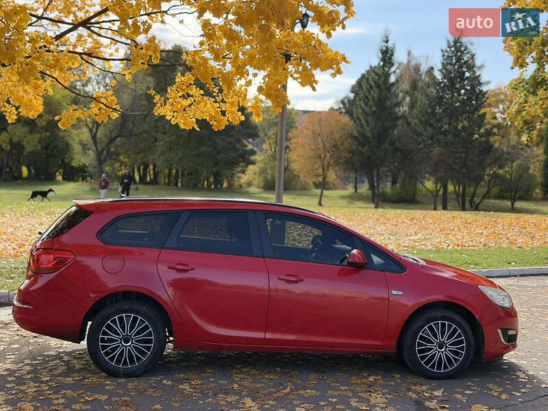 Универсал Opel Astra 2013 в Ровно фото 29 Универсал Opel Astra 2013 в Ровно