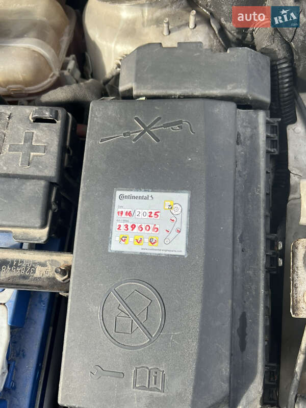 Универсал Opel Astra 2011 в Львове