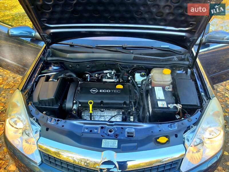 Кабріолет Opel Astra 2008 в Дніпрі фото 30 Кабріолет Opel Astra 2008 в Дніпрі