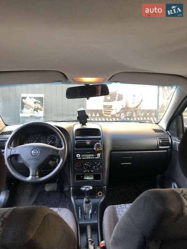 Хэтчбек Opel Astra 2000 в Ивано-Франковске