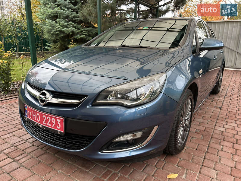 Opel Astra 2014 Opel Astra 2014