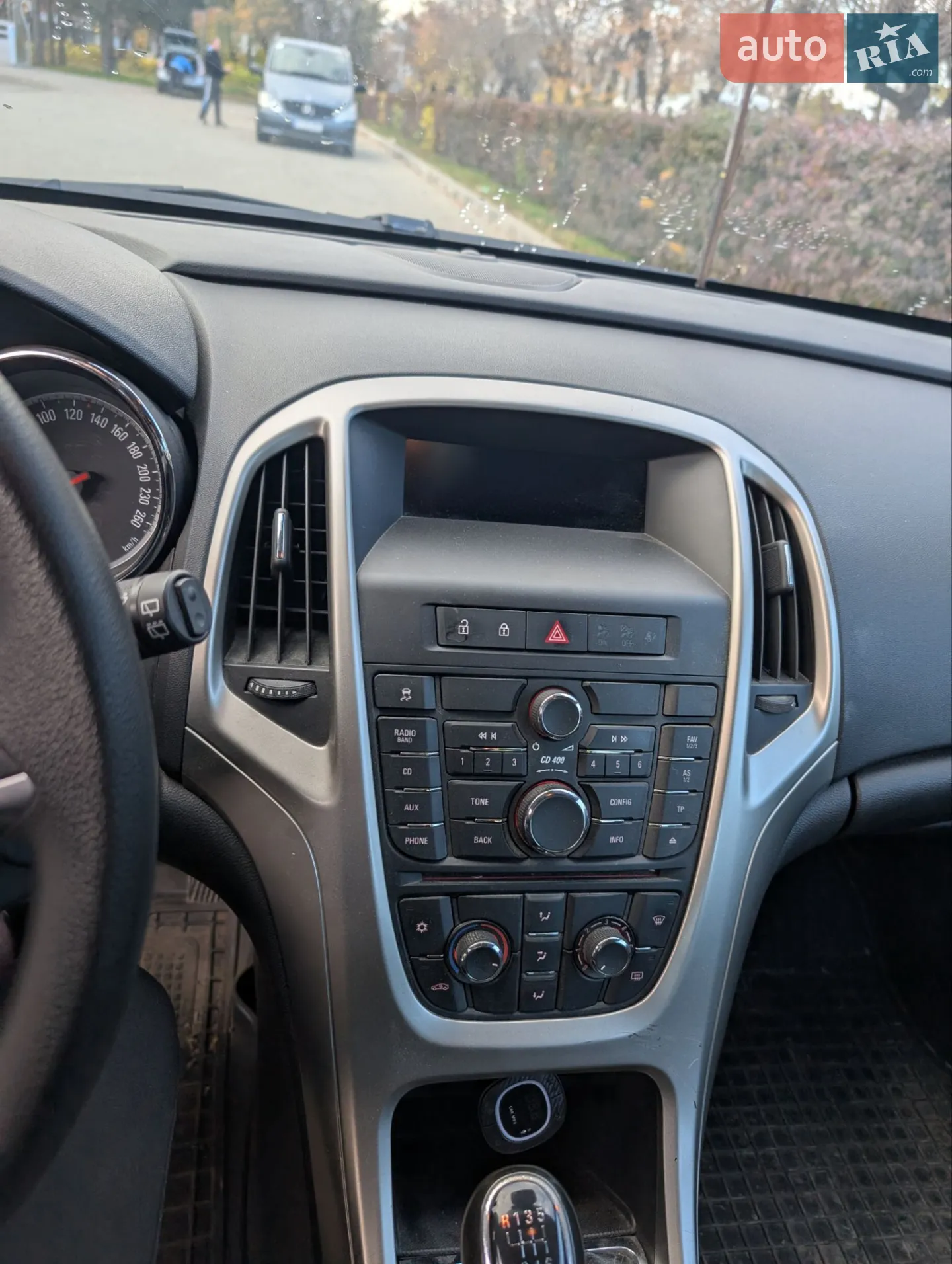 2011 Opel Astra - мініатюра 2
