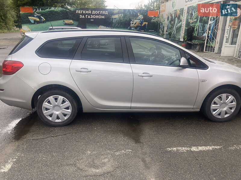 Універсал Opel Astra 2012 в Києві фото 7 Універсал Opel Astra 2012 в Києві