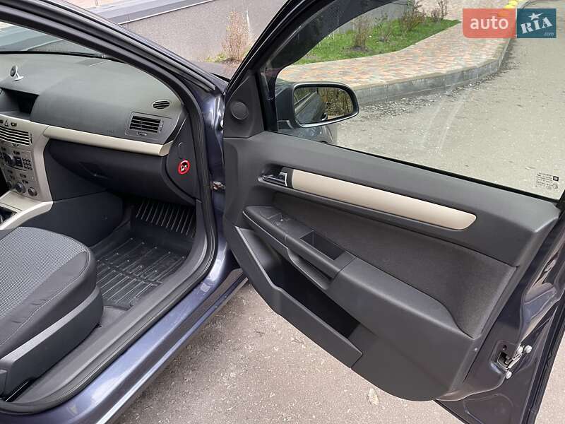Универсал Opel Astra 2008 в Киеве фото 10 Универсал Opel Astra 2008 в Киеве