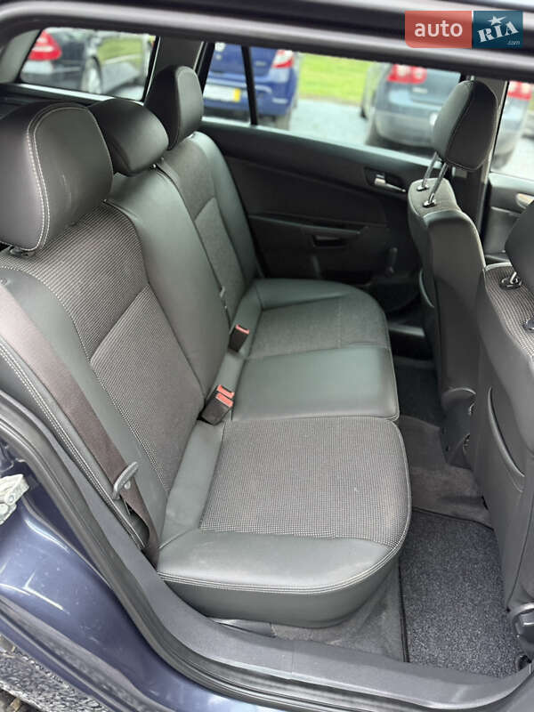 Универсал Opel Astra 2009 в Луцке фото 108 Универсал Opel Astra 2009 в Луцке