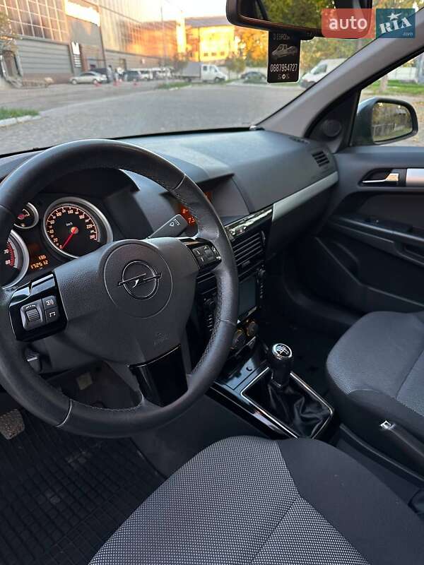 Універсал Opel Astra 2011 в Луцьку фото 14 Універсал Opel Astra 2011 в Луцьку