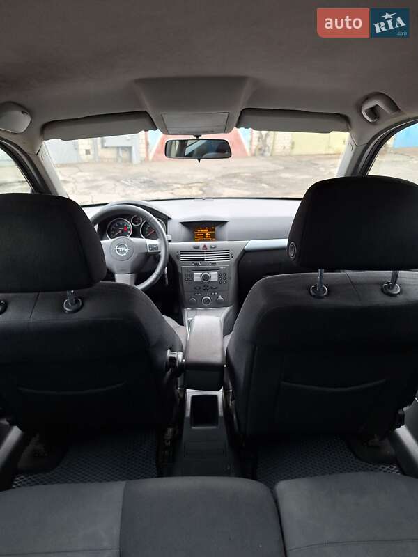Универсал Opel Astra 2005 в Житомире фото 12 Универсал Opel Astra 2005 в Житомире