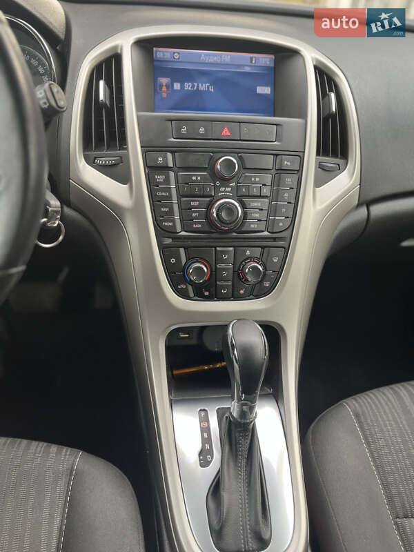 Универсал Opel Astra 2011 в Владимире фото 51 Универсал Opel Astra 2011 в Владимире