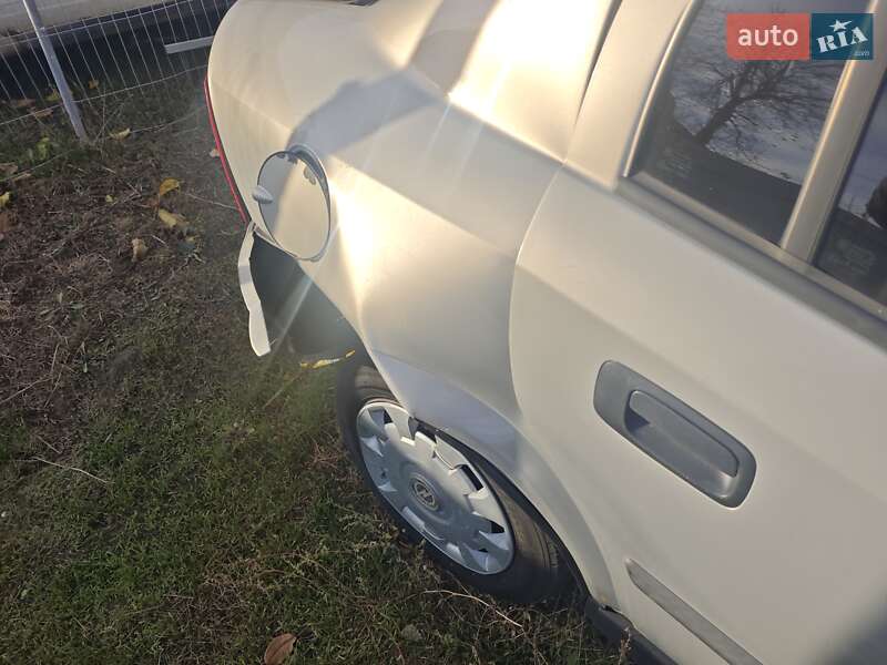 Седан Opel Astra 2006 в Шполі фото 16 Седан Opel Astra 2006 в Шполі