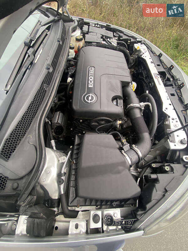 Универсал Opel Astra 2014 в Софиевской Борщаговке