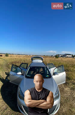 Универсал Opel Astra 2014 в Софиевской Борщаговке