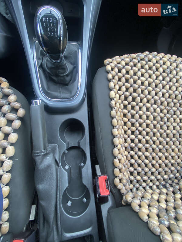 Универсал Opel Astra 2014 в Софиевской Борщаговке