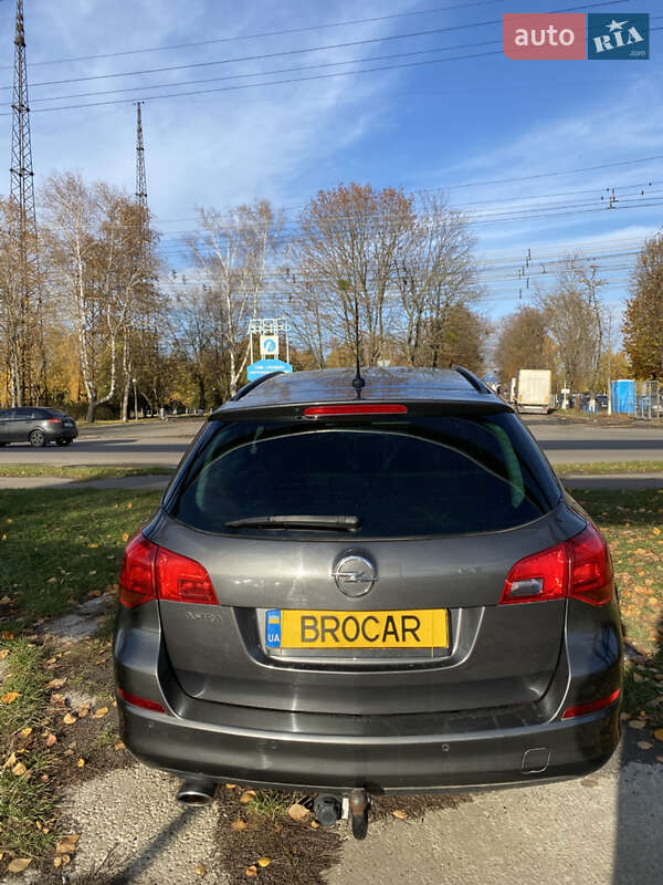 Универсал Opel Astra 2011 в Луцке фото 5 Универсал Opel Astra 2011 в Луцке