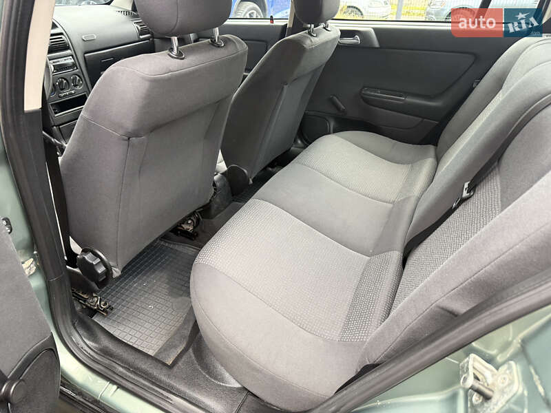 Седан Opel Astra 2006 в Львові фото 11 Седан Opel Astra 2006 в Львові