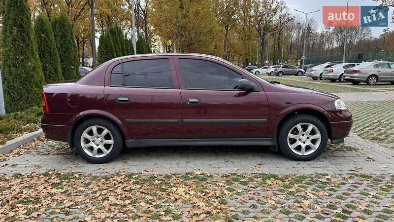Седан Opel Astra 2007 в Харькове