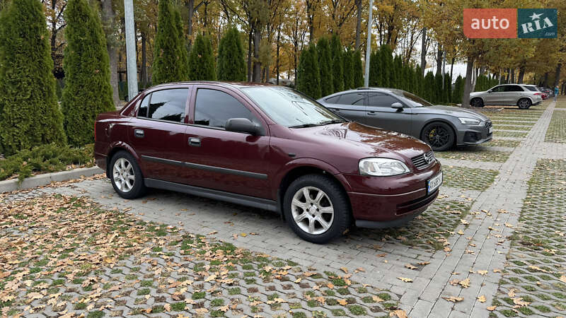 Седан Opel Astra 2007 в Харькове