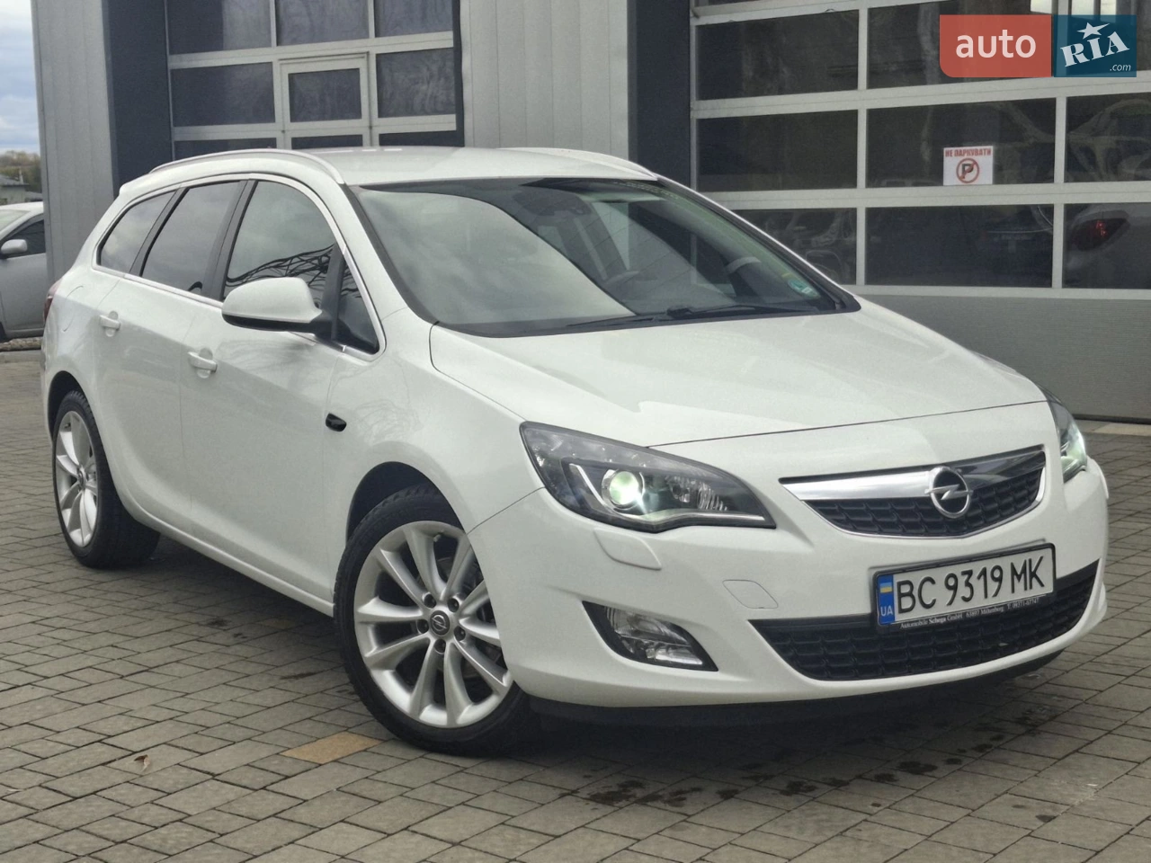 2011 Opel Astra - мініатюра 16