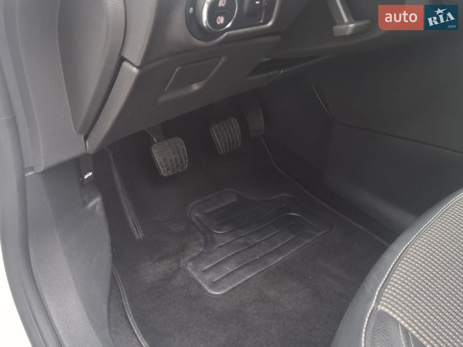 2012 Opel Astra - мініатюра 24